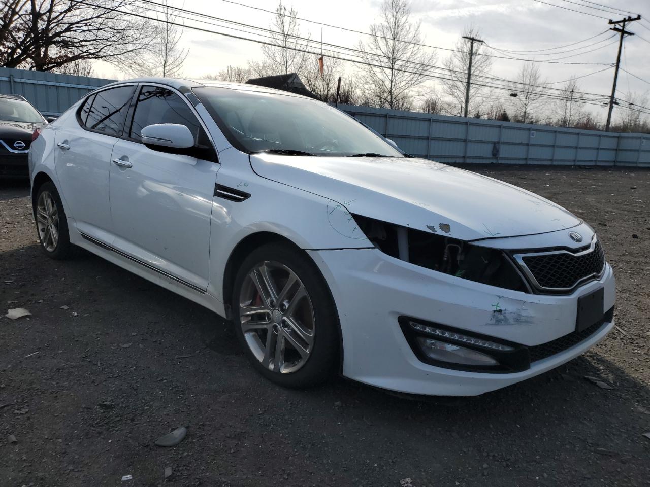 Photo 3 VIN: 5XXGR4A68DG117022 - KIA OPTIMA 