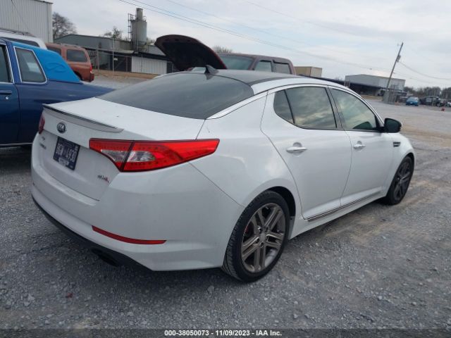 Photo 3 VIN: 5XXGR4A68DG120762 - KIA OPTIMA 