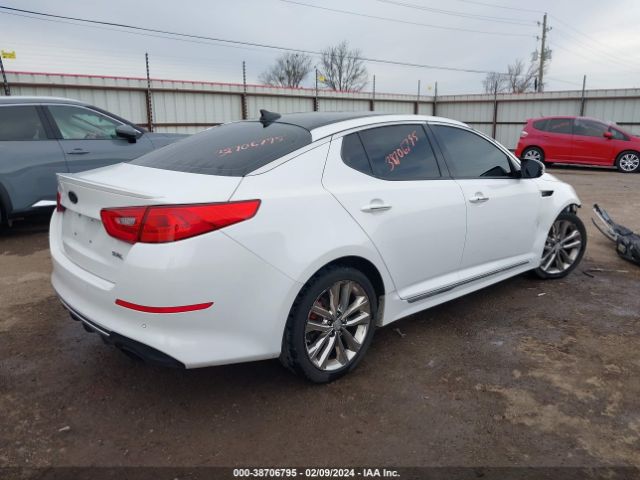 Photo 3 VIN: 5XXGR4A68FG421308 - KIA OPTIMA 