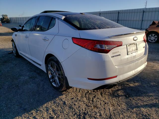 Photo 2 VIN: 5XXGR4A69DG105090 - KIA OPTIMA SX 