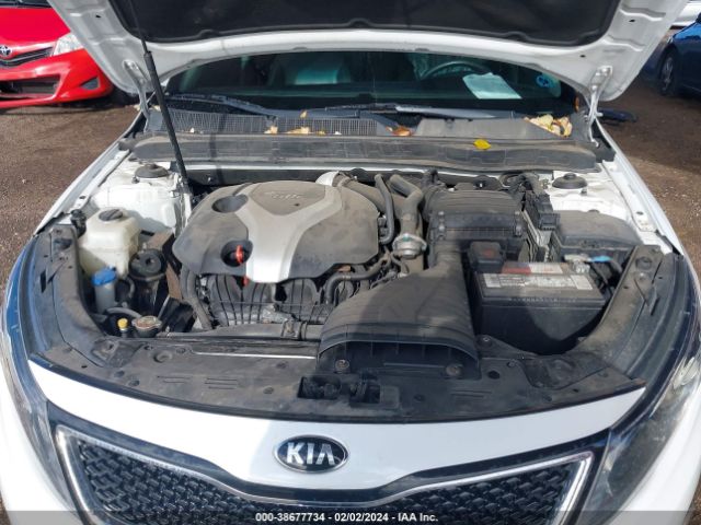 Photo 9 VIN: 5XXGR4A69EG269179 - KIA OPTIMA 