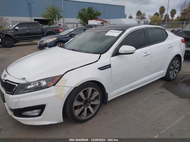 Photo 1 VIN: 5XXGR4A6XCG072163 - KIA OPTIMA 