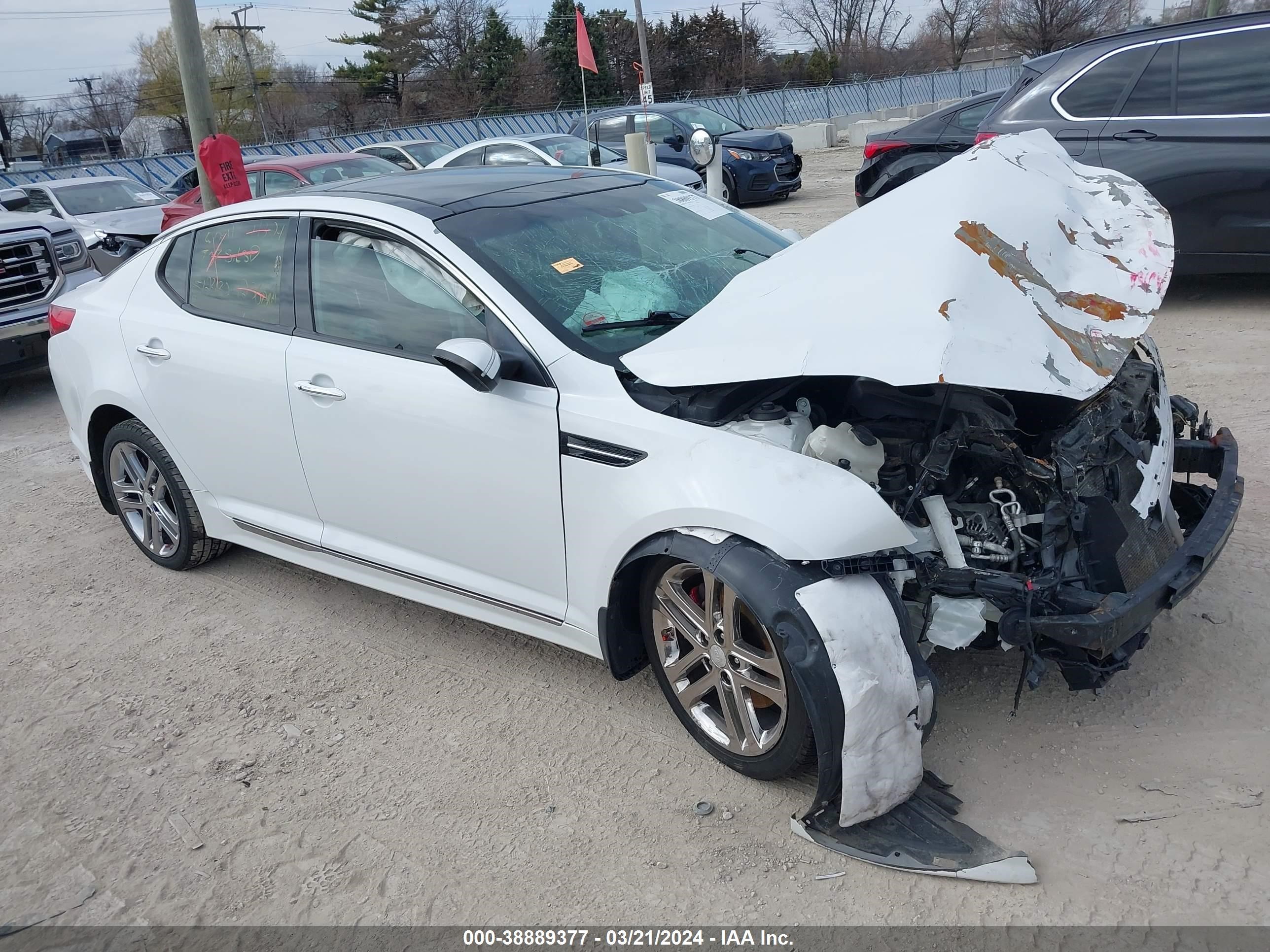 Photo 0 VIN: 5XXGR4A6XDG095976 - KIA OPTIMA 