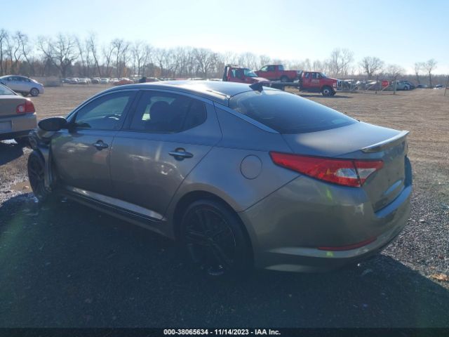 Photo 2 VIN: 5XXGR4A6XDG109391 - KIA OPTIMA 