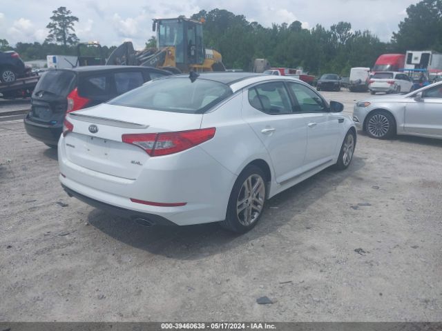 Photo 3 VIN: 5XXGR4A6XDG117393 - KIA OPTIMA 