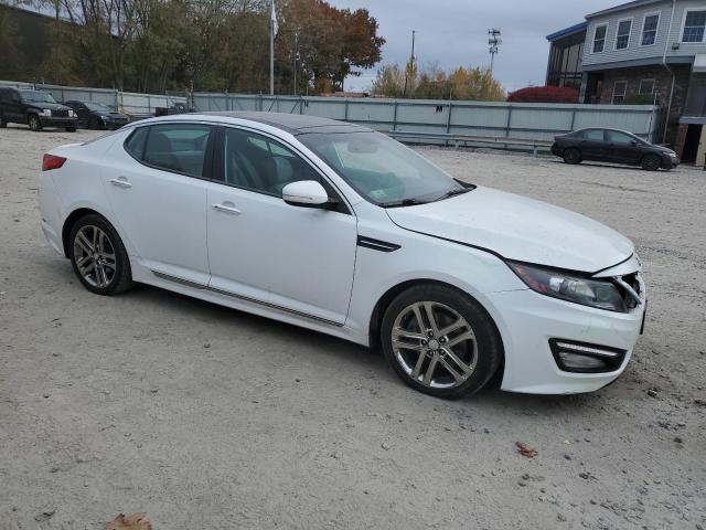 Photo 3 VIN: 5XXGR4A6XDG218269 - KIA OPTIMA SX 