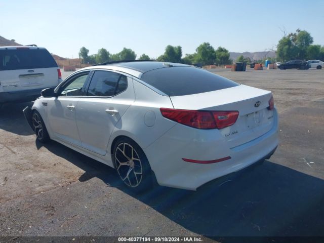 Photo 2 VIN: 5XXGR4A6XFG409970 - KIA OPTIMA 