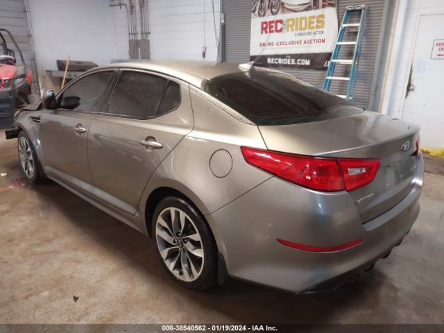 Photo 2 VIN: 5XXGR4A77FG370912 - KIA OPTIMA 