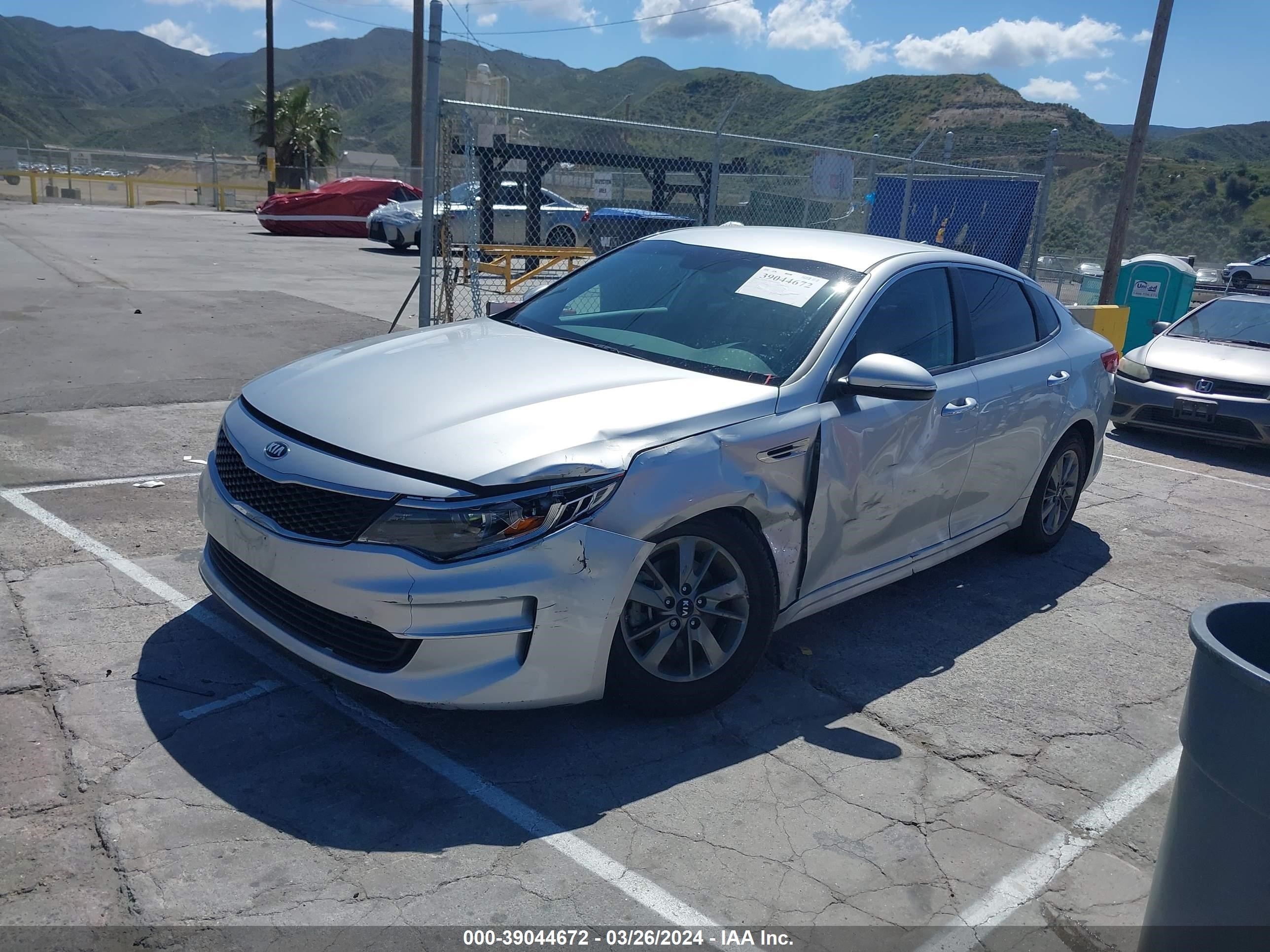 Photo 1 VIN: 5XXGT4L10GG022963 - KIA OPTIMA 