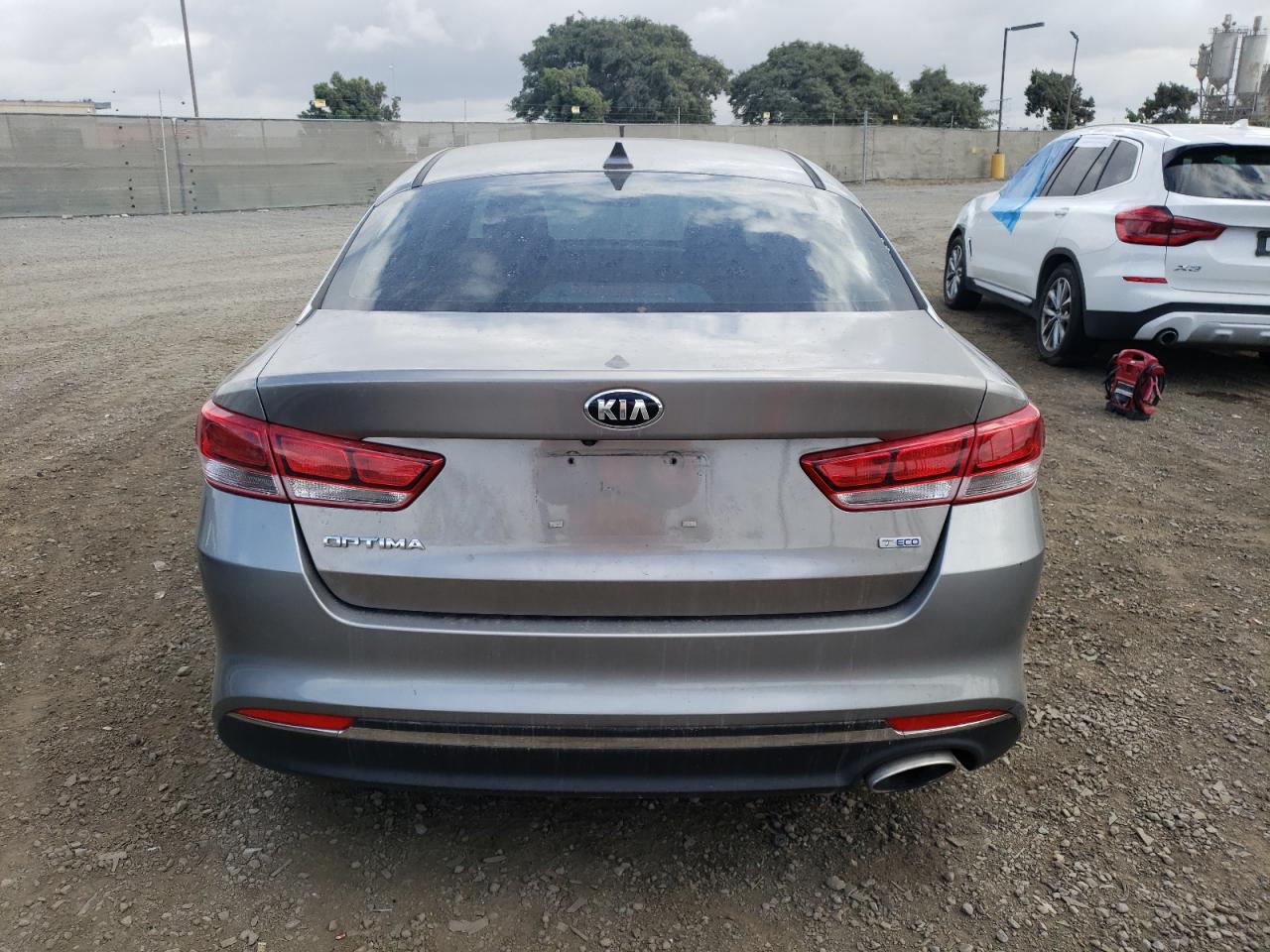 Photo 5 VIN: 5XXGT4L15GG010517 - KIA OPTIMA 