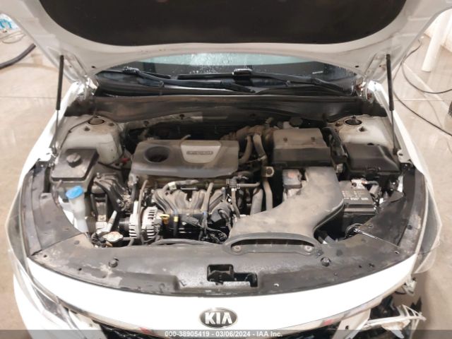 Photo 9 VIN: 5XXGT4L15JG178844 - KIA OPTIMA 