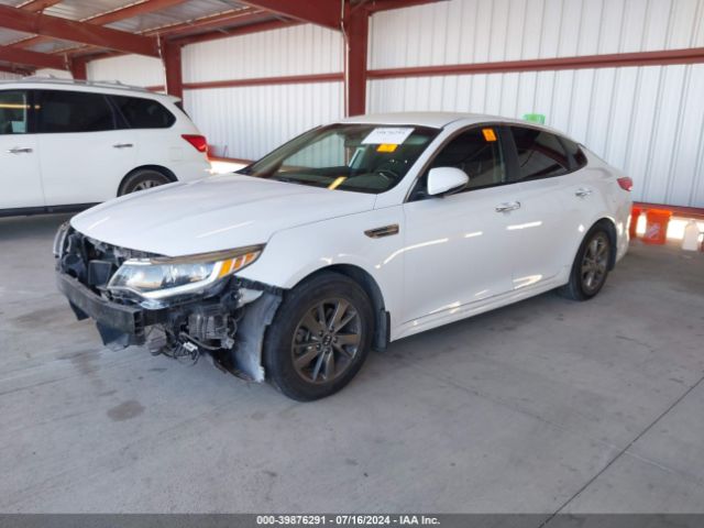 Photo 1 VIN: 5XXGT4L15JG207906 - KIA OPTIMA 