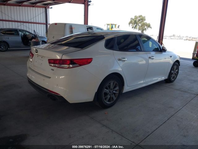 Photo 3 VIN: 5XXGT4L15JG207906 - KIA OPTIMA 