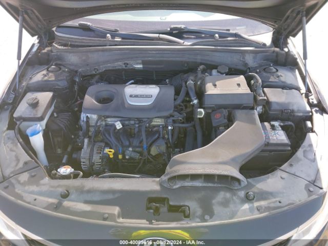 Photo 9 VIN: 5XXGT4L16JG217666 - KIA OPTIMA 