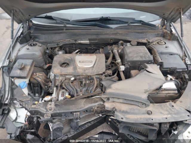 Photo 9 VIN: 5XXGT4L1XGG078750 - KIA OPTIMA 