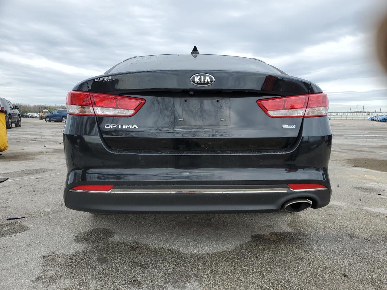 Photo 5 VIN: 5XXGT4L1XJG221140 - KIA OPTIMA 