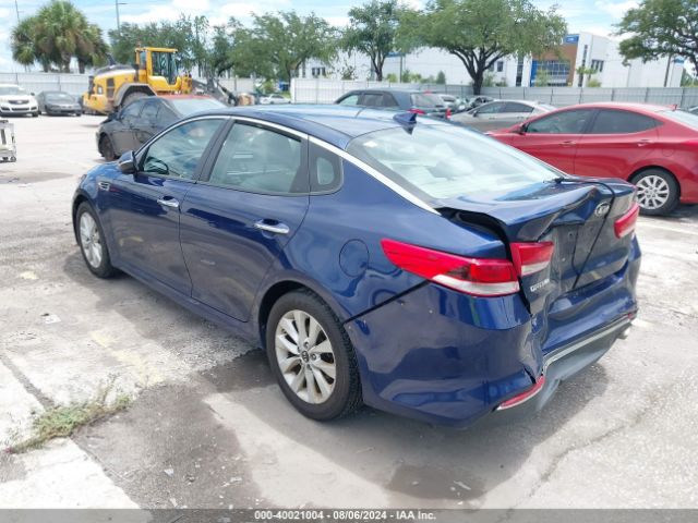 Photo 2 VIN: 5XXGT4L30GG021913 - KIA OPTIMA 