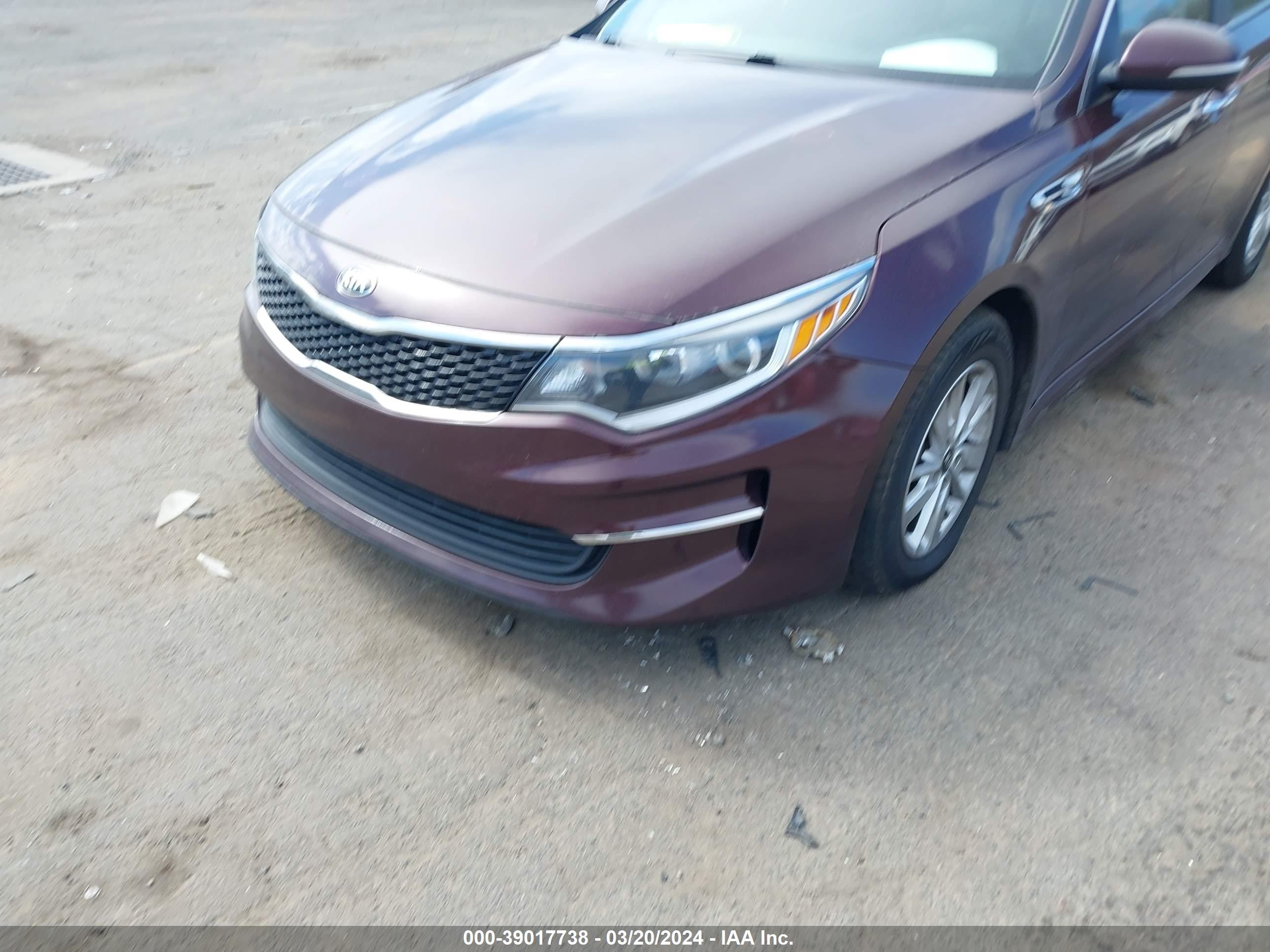 Photo 1 VIN: 5XXGT4L30GG026853 - KIA OPTIMA 