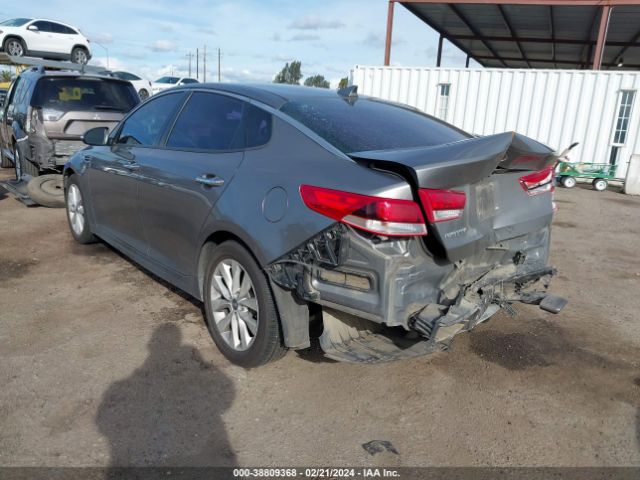 Photo 2 VIN: 5XXGT4L30GG037237 - KIA OPTIMA 