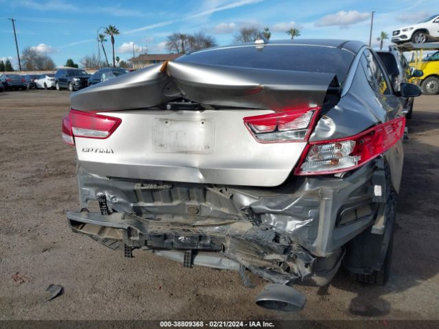 Photo 5 VIN: 5XXGT4L30GG037237 - KIA OPTIMA 