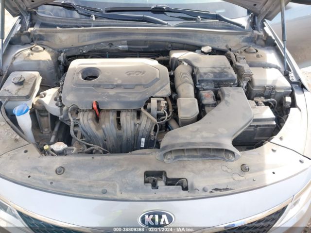 Photo 9 VIN: 5XXGT4L30GG037237 - KIA OPTIMA 