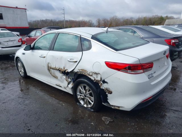 Photo 2 VIN: 5XXGT4L30GG067984 - KIA OPTIMA 