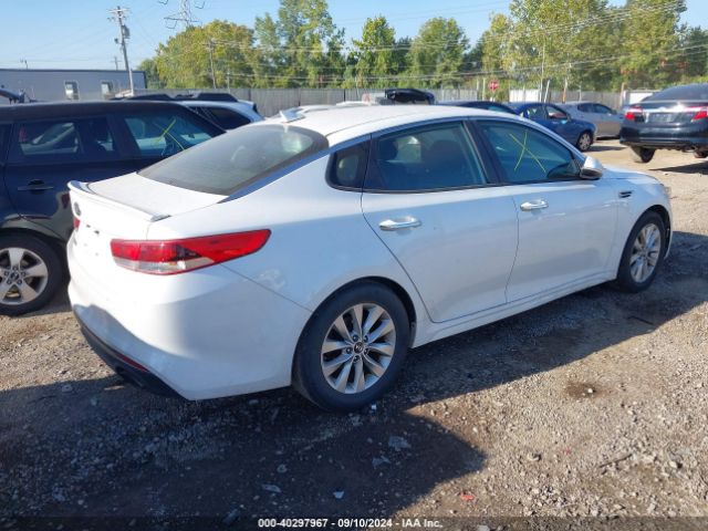 Photo 3 VIN: 5XXGT4L30GG068018 - KIA OPTIMA 