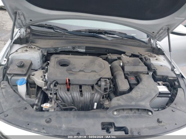 Photo 9 VIN: 5XXGT4L30HG122841 - KIA OPTIMA 