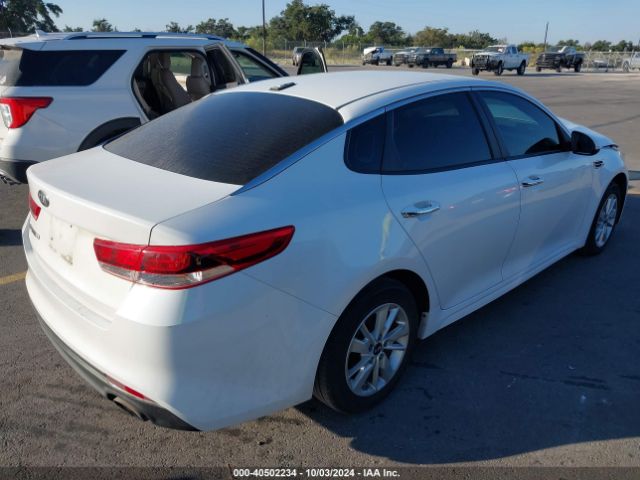 Photo 3 VIN: 5XXGT4L30HG136609 - KIA OPTIMA 