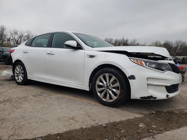 Photo 3 VIN: 5XXGT4L30HG141213 - KIA OPTIMA LX 