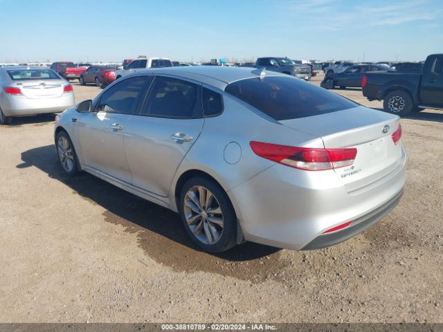 Photo 2 VIN: 5XXGT4L30HG169089 - KIA OPTIMA 