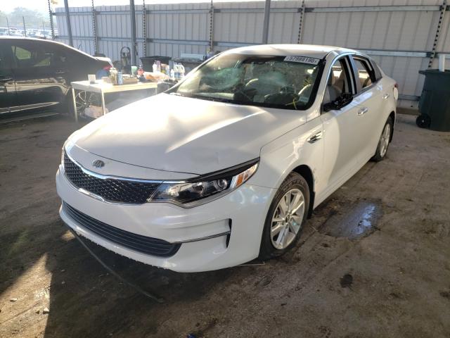 Photo 1 VIN: 5XXGT4L30JG182883 - KIA OPTIMA LX 