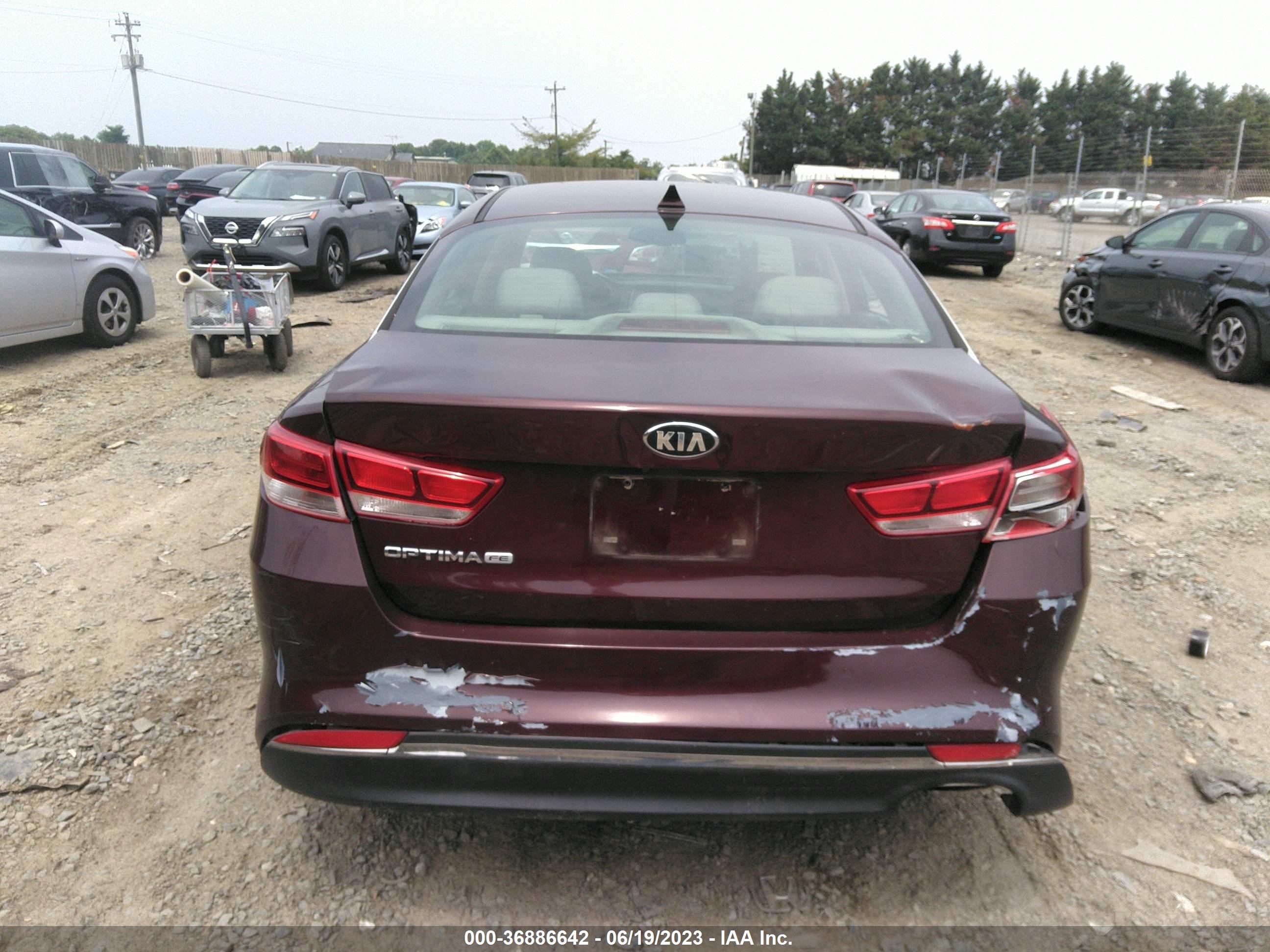 Photo 15 VIN: 5XXGT4L30JG189347 - KIA OPTIMA 