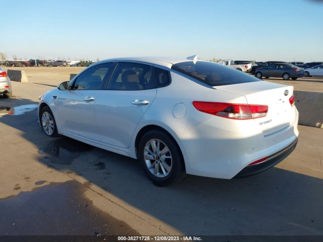 Photo 2 VIN: 5XXGT4L30JG203831 - KIA OPTIMA 