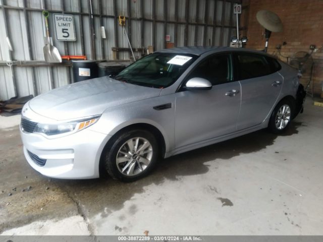 Photo 1 VIN: 5XXGT4L30JG209032 - KIA OPTIMA 