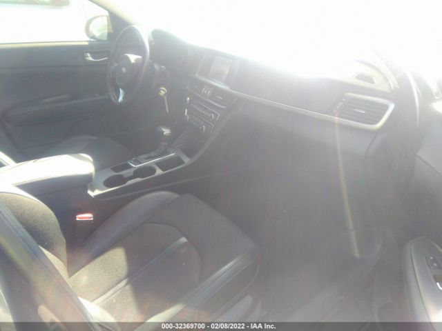 Photo 4 VIN: 5XXGT4L30JG228339 - KIA OPTIMA LX 