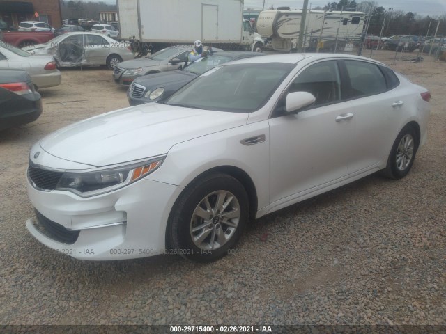 Photo 1 VIN: 5XXGT4L30JG235789 - KIA OPTIMA 