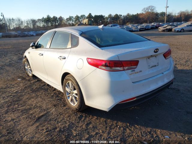 Photo 2 VIN: 5XXGT4L30JG237770 - KIA OPTIMA 