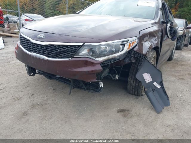 Photo 5 VIN: 5XXGT4L30JG246906 - KIA OPTIMA 