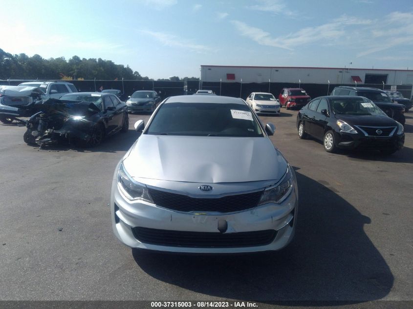 Photo 11 VIN: 5XXGT4L30JG249482 - KIA OPTIMA 