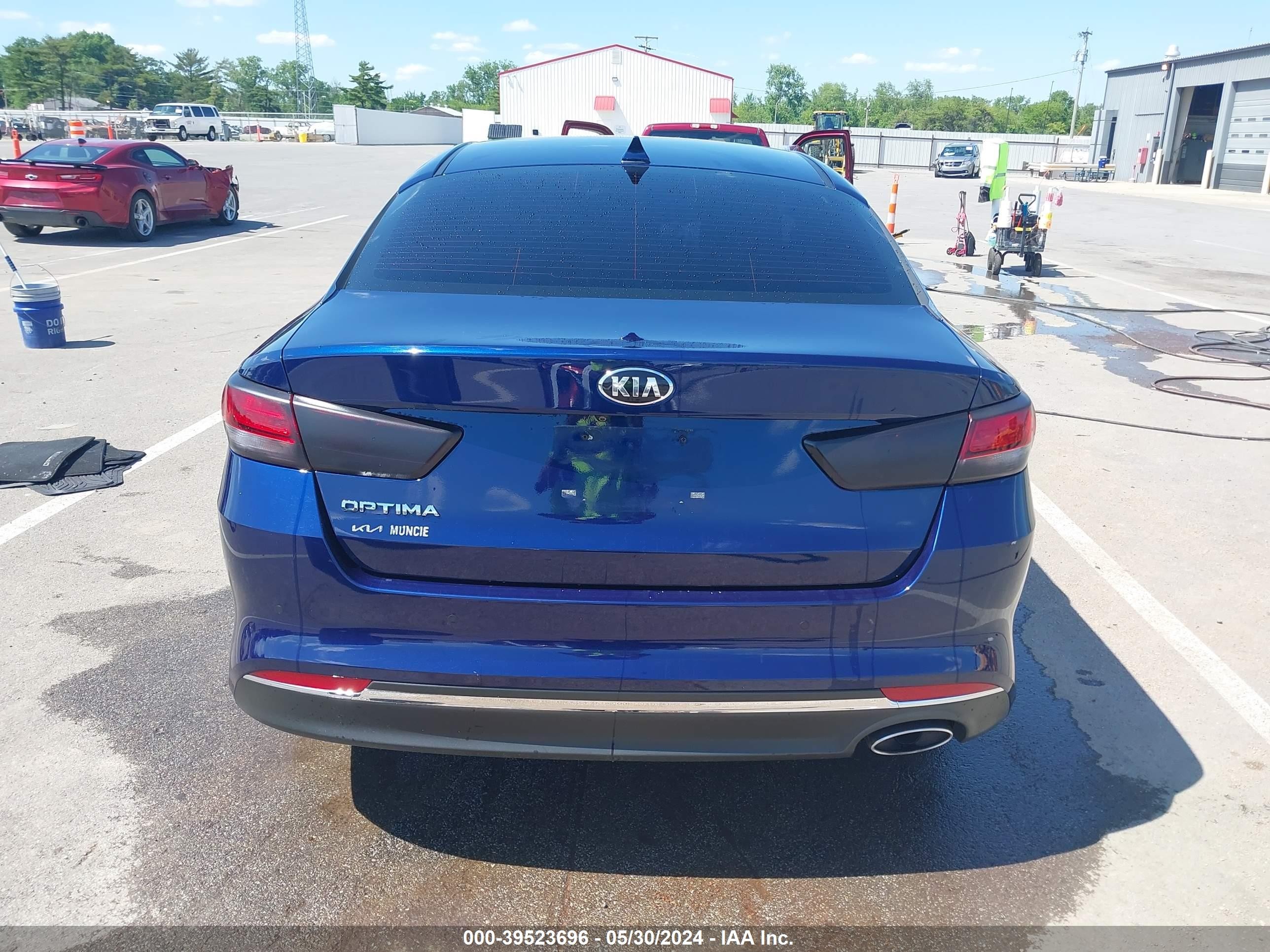 Photo 15 VIN: 5XXGT4L30JG257727 - KIA OPTIMA 