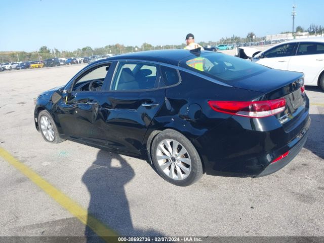 Photo 2 VIN: 5XXGT4L30JG270476 - KIA OPTIMA 