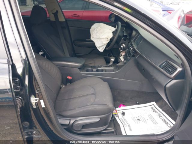 Photo 4 VIN: 5XXGT4L30JG271336 - KIA OPTIMA 