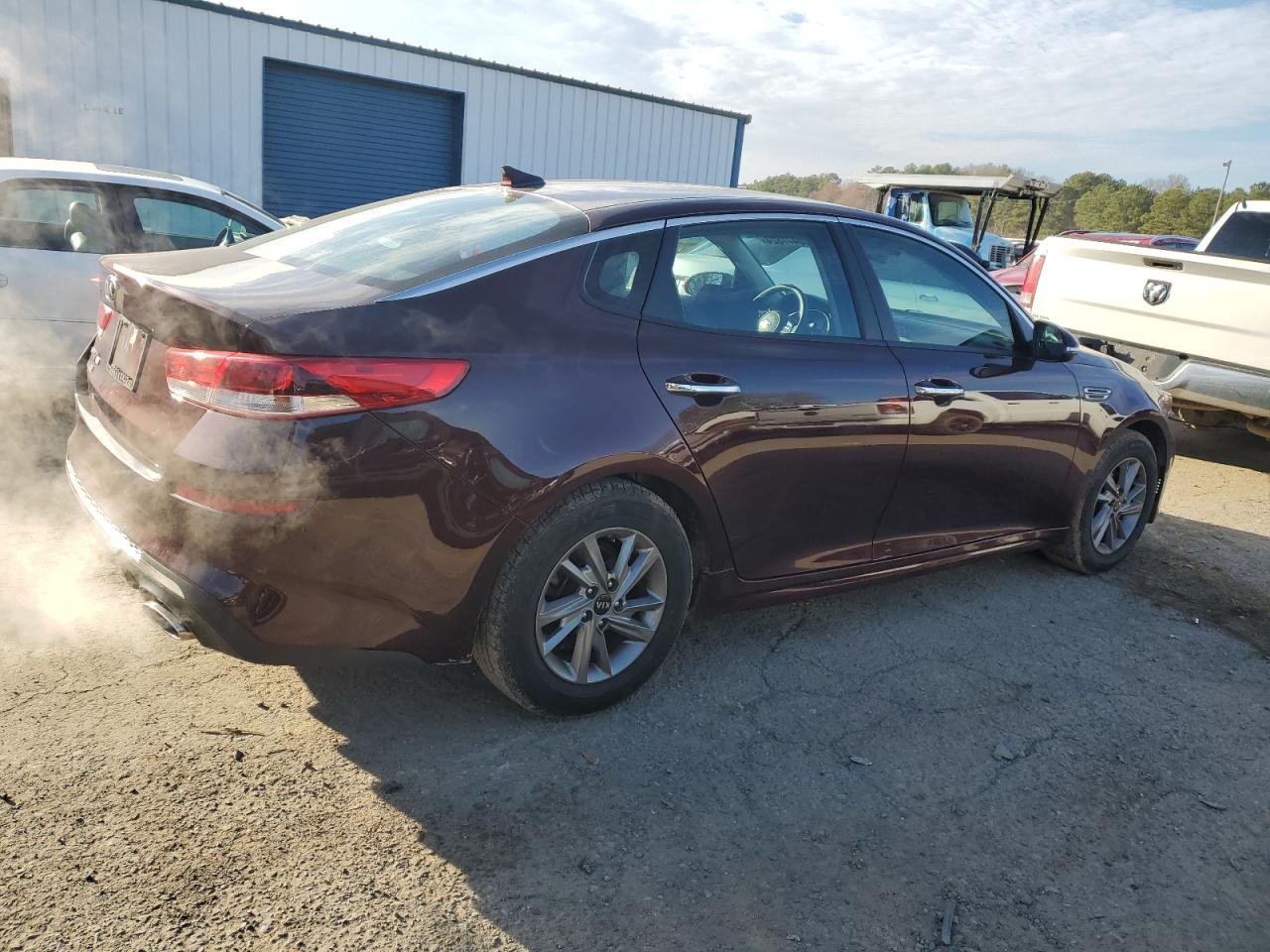 Photo 2 VIN: 5XXGT4L30KG287988 - KIA OPTIMA 