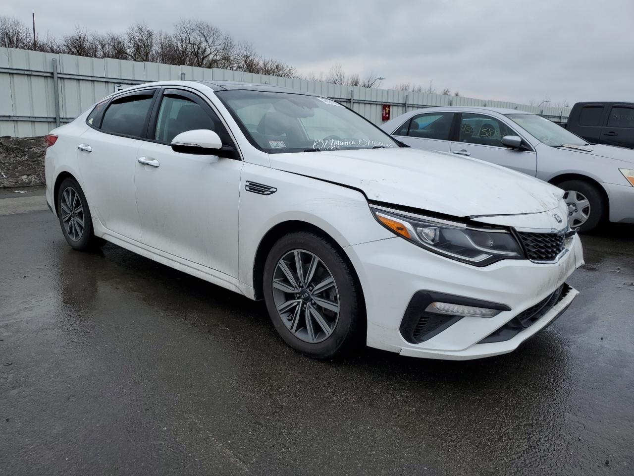 Photo 3 VIN: 5XXGT4L30KG334288 - KIA OPTIMA 