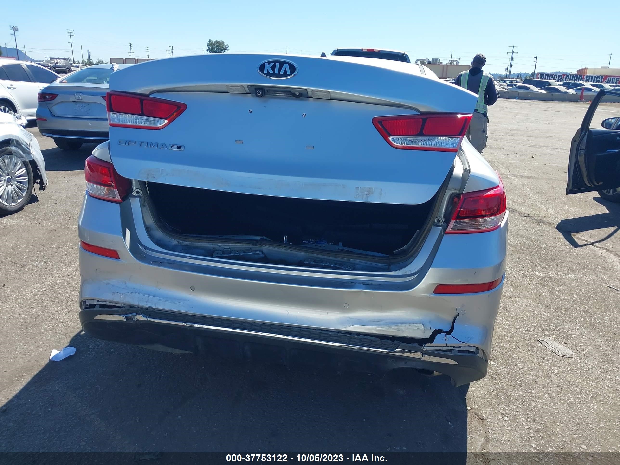 Photo 15 VIN: 5XXGT4L30LG418659 - KIA OPTIMA 