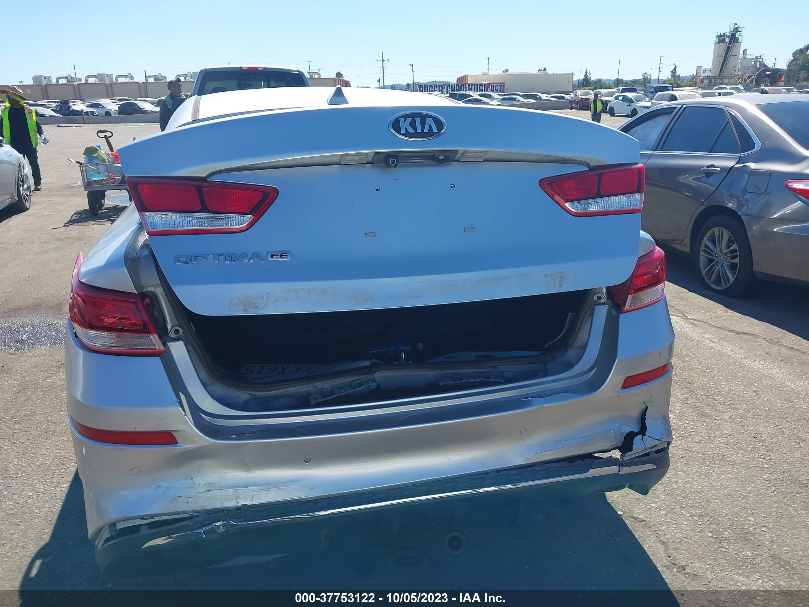 Photo 5 VIN: 5XXGT4L30LG418659 - KIA OPTIMA 