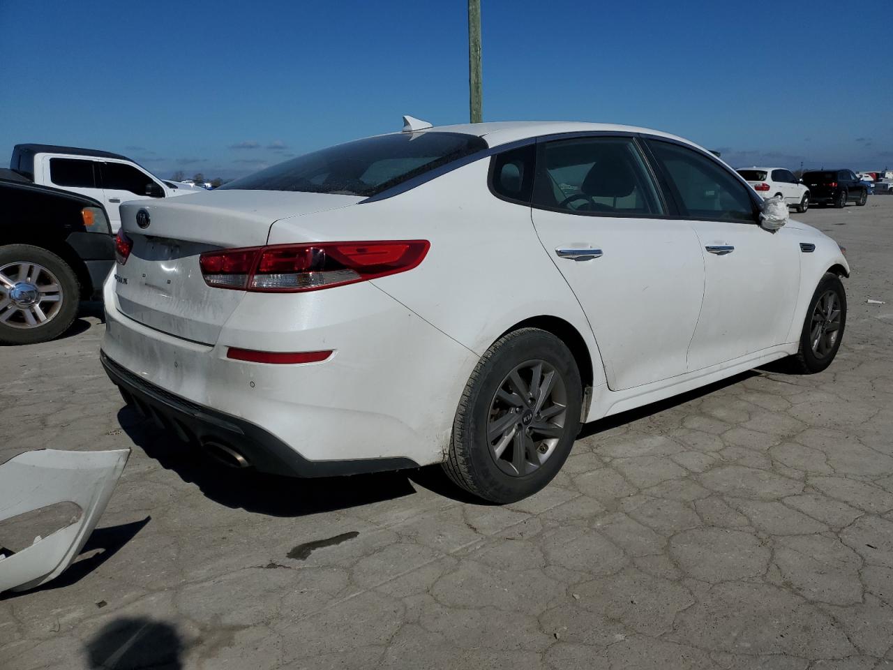 Photo 2 VIN: 5XXGT4L30LG424395 - KIA OPTIMA 