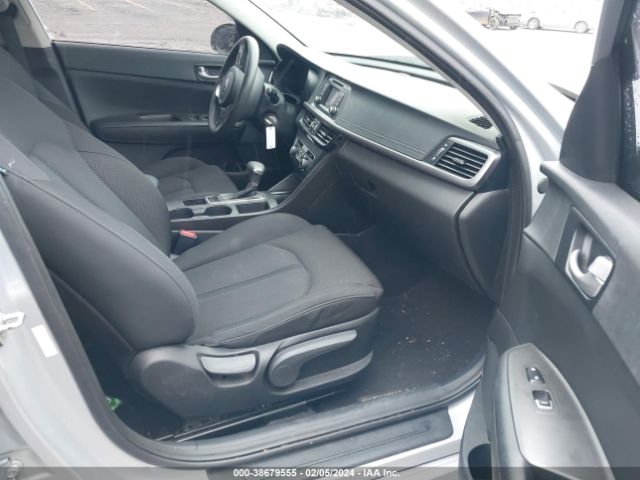 Photo 4 VIN: 5XXGT4L31GG021760 - KIA OPTIMA 