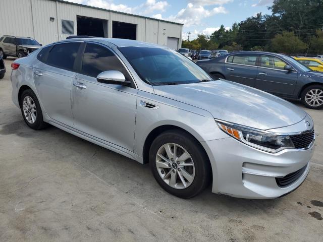 Photo 3 VIN: 5XXGT4L31GG025923 - KIA OPTIMA LX 